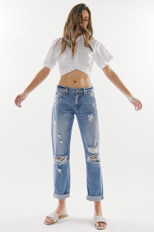 
            
                Load image into Gallery viewer, Mid Rise Classic Boyfriend Jeans
            
        
