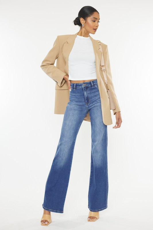 
            
                Load image into Gallery viewer, Holly Ultra High Rise Flare Jeans
            
        