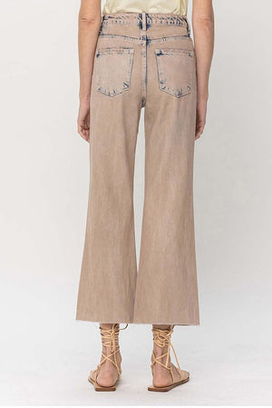 
            
                Load image into Gallery viewer, 90s Vintage Crop Flare Jeans
            
        
