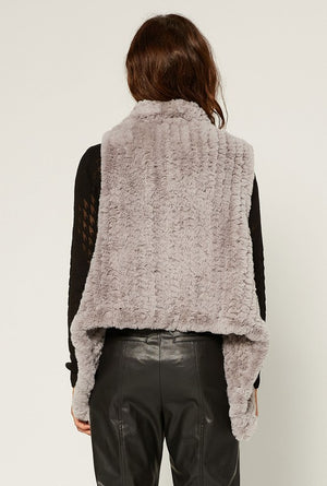 Ellie's Faux Fur Vest - ClassyQueen_Boutique