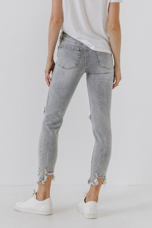 Fallen Jeans - ClassyQueen_Boutique