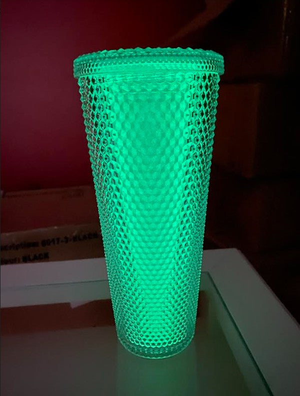 
            
                Load image into Gallery viewer, 24 oz Studded Tumblers
            
        