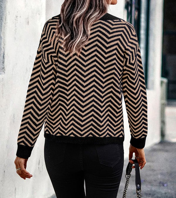 
            
                Load image into Gallery viewer, Zig Zag Cardigan (Brown/Black)
            
        