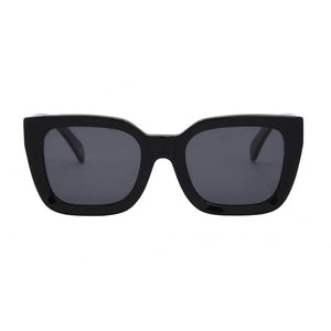 
            
                Load image into Gallery viewer, Alden Sunglasses - Black/Smoke Polarized
            
        